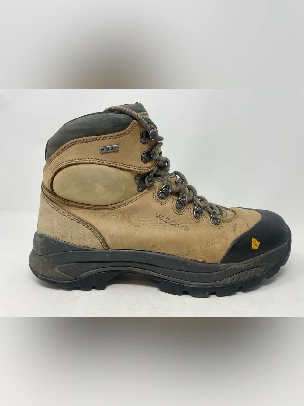 Vasque wasatch 7177 Gor Tex men’s boots size 11.5 w wide